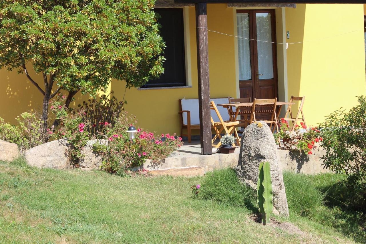 Agriturismo Campesi Casale Tra Le Vigne Aglientu Zewnętrze zdjęcie