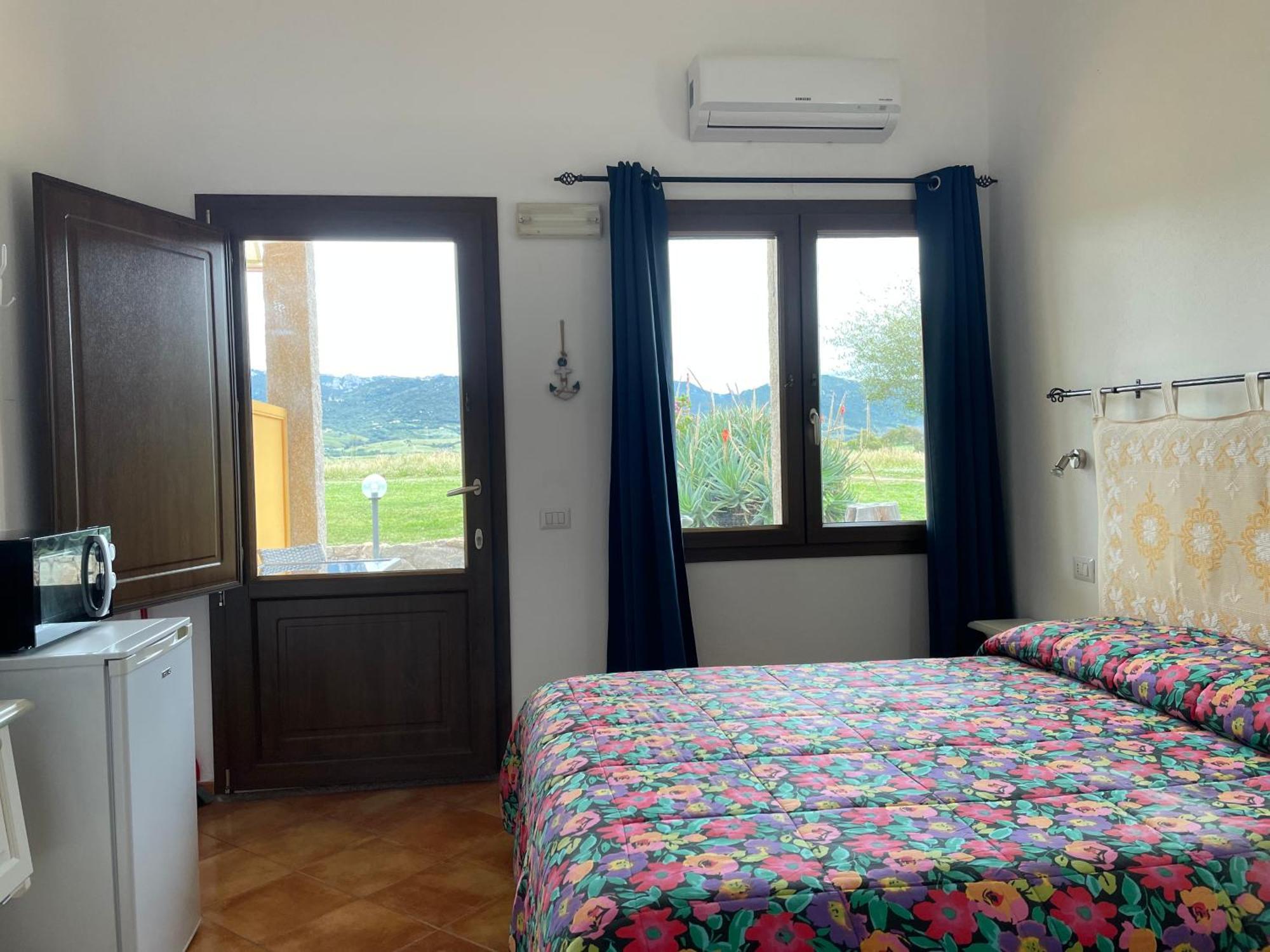 Agriturismo Campesi Casale Tra Le Vigne Aglientu Zewnętrze zdjęcie